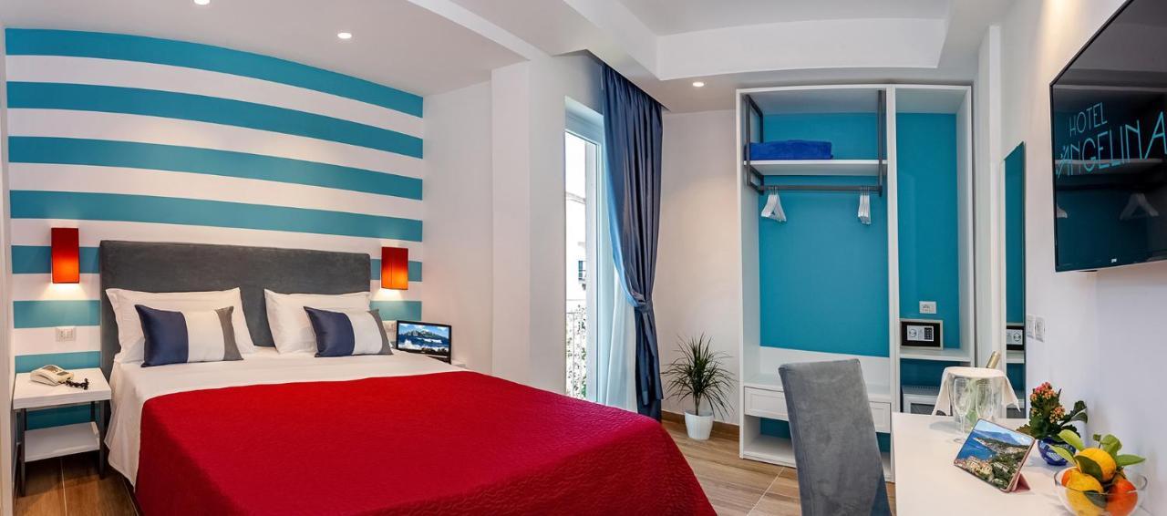 Hotel Angelina Сант'Агнело Екстериор снимка