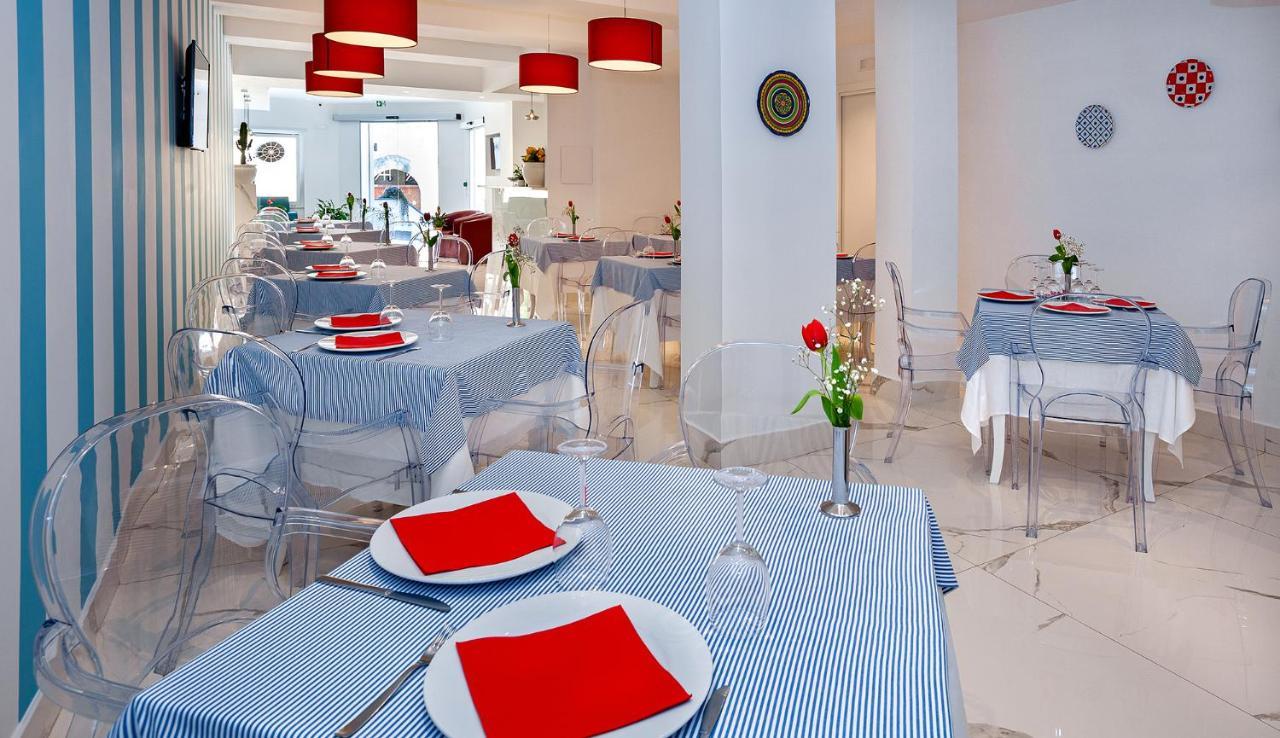 Hotel Angelina Сант'Агнело Екстериор снимка