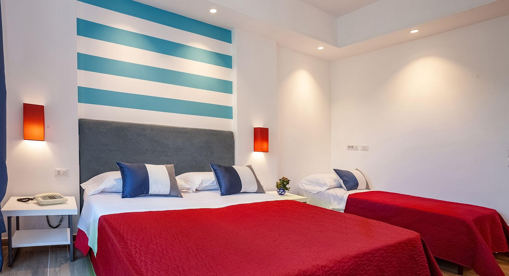 Hotel Angelina Сант'Агнело Екстериор снимка