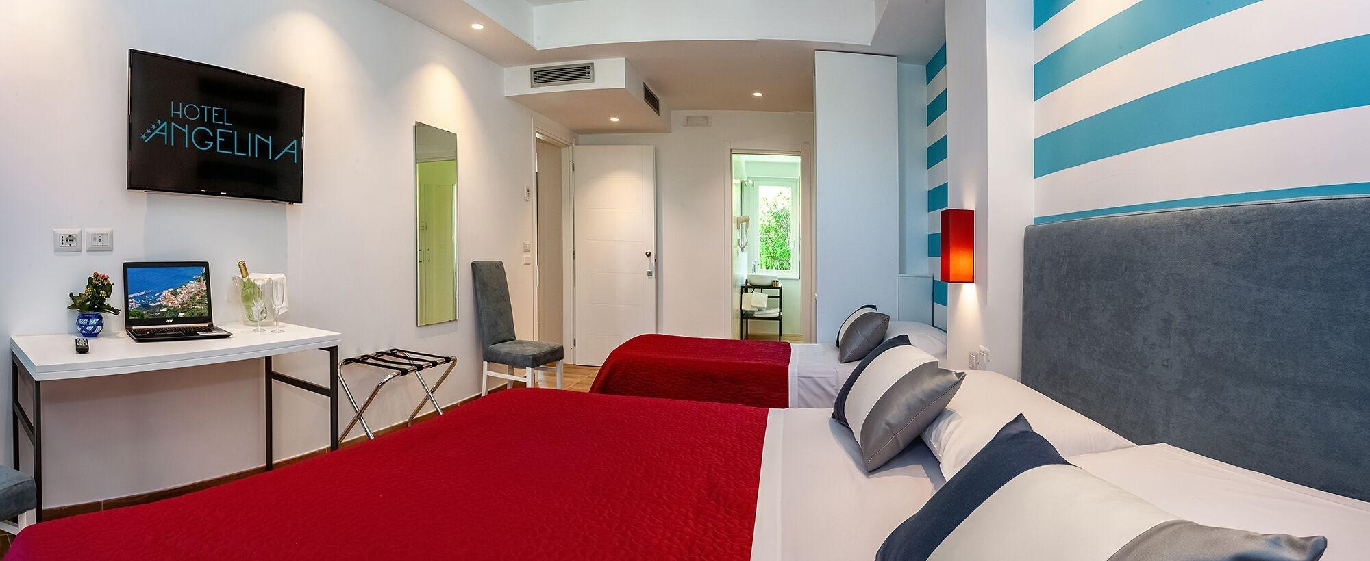Hotel Angelina Сант'Агнело Екстериор снимка