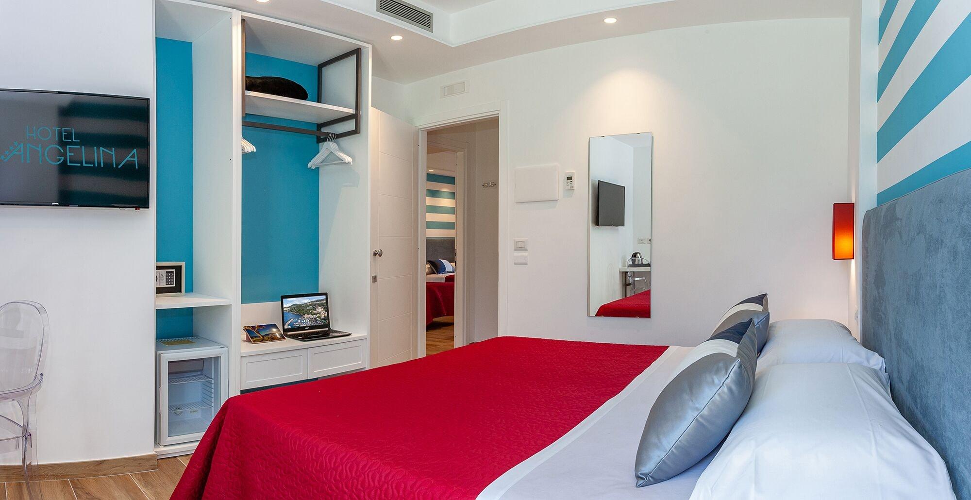 Hotel Angelina Сант'Агнело Екстериор снимка