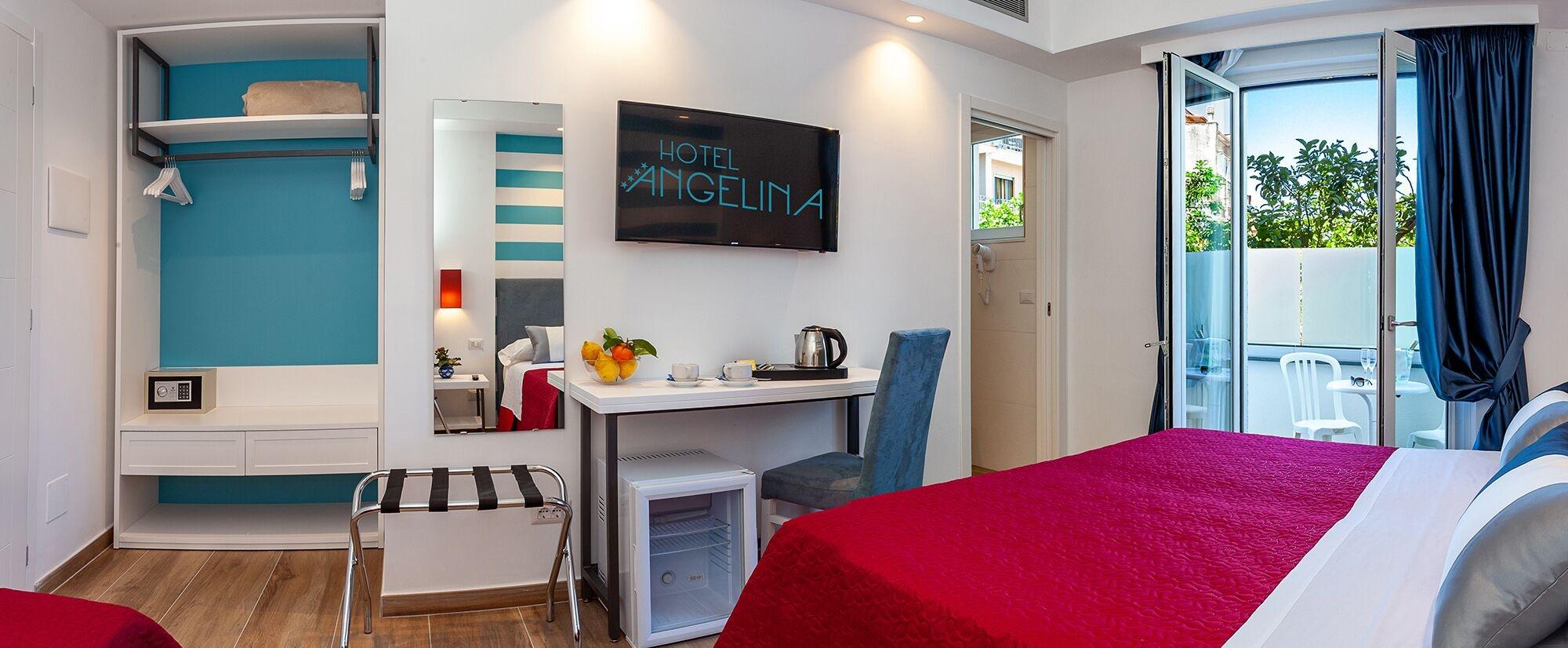 Hotel Angelina Сант'Агнело Екстериор снимка