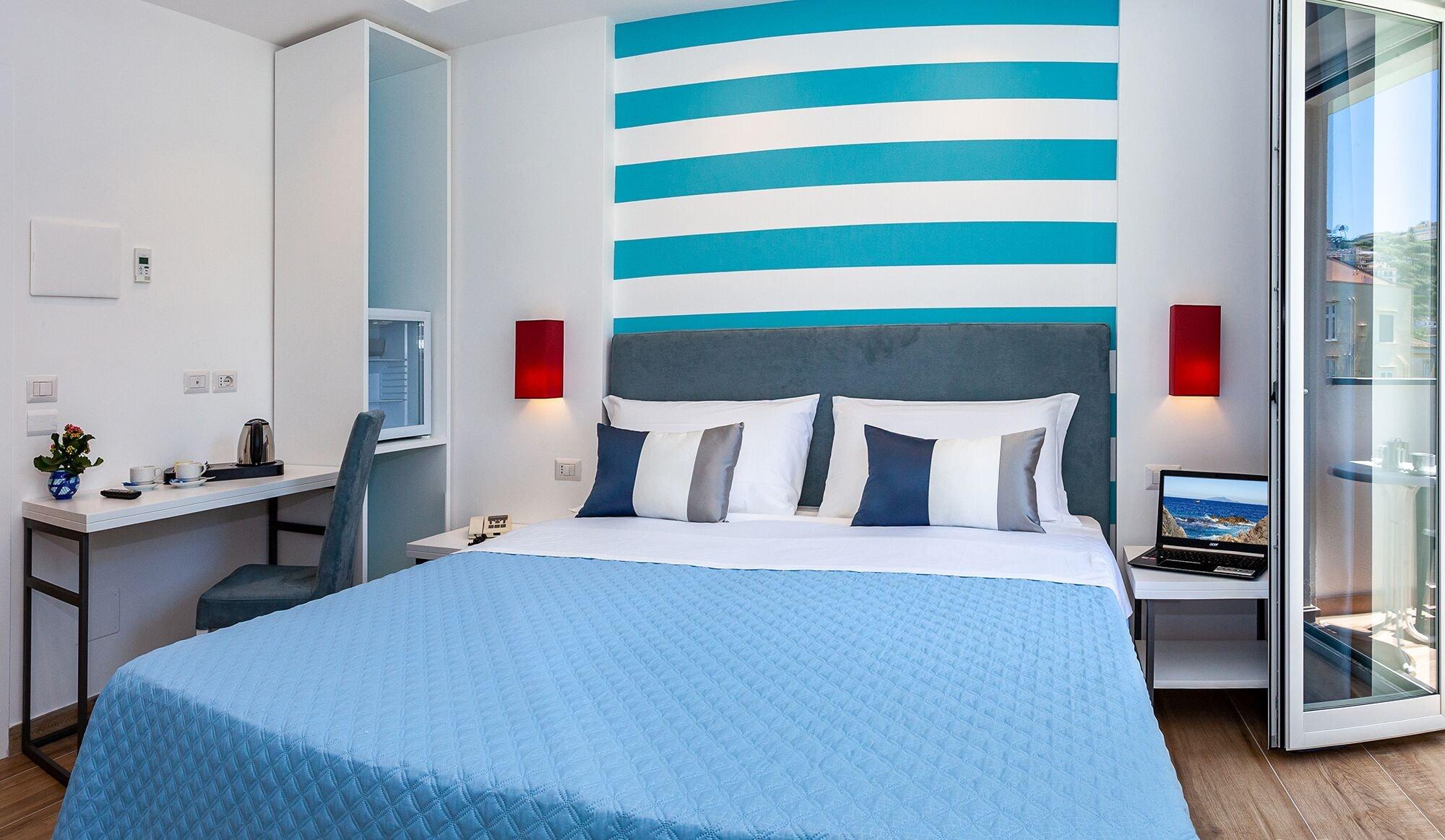 Hotel Angelina Сант'Агнело Екстериор снимка