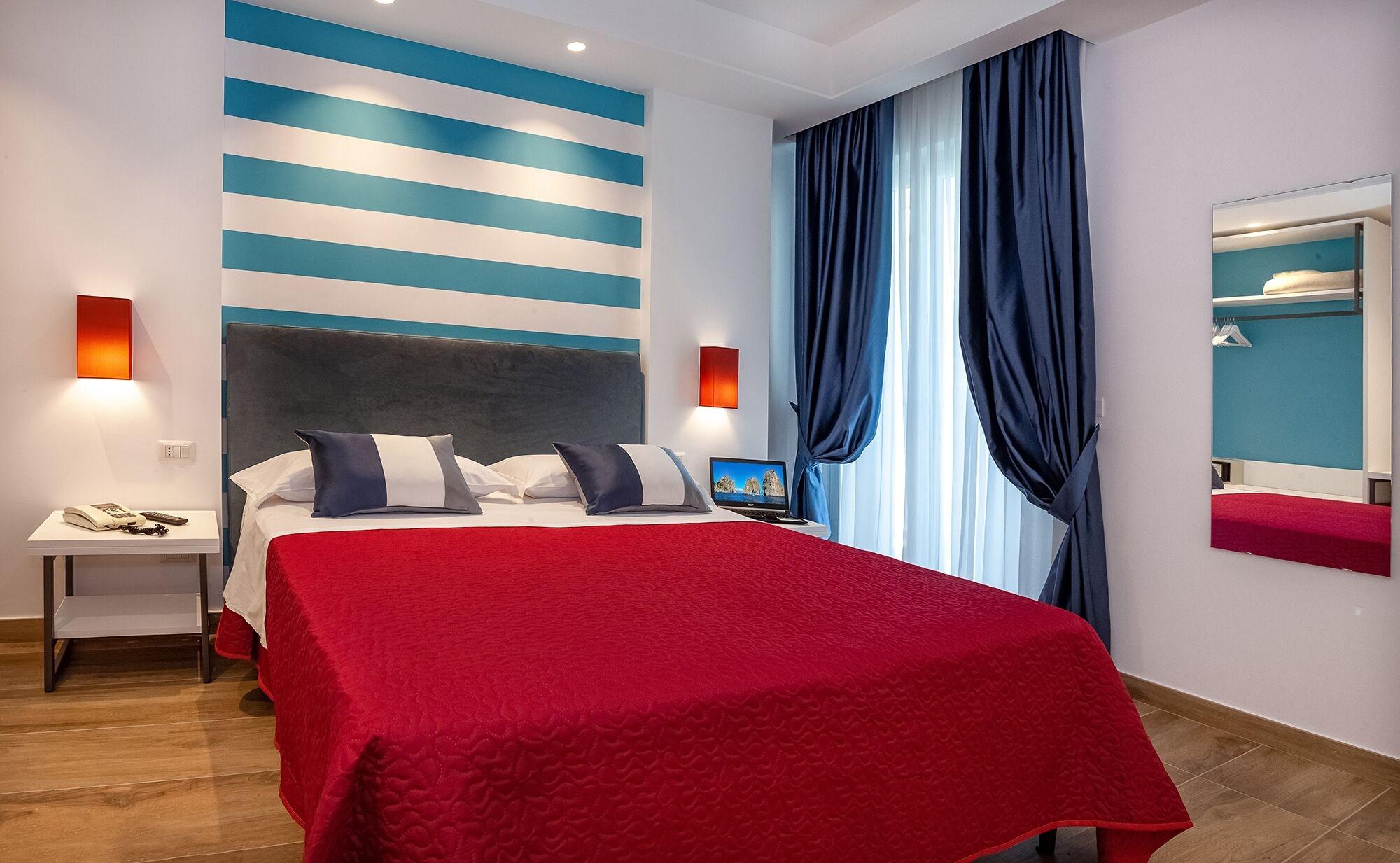 Hotel Angelina Сант'Агнело Екстериор снимка