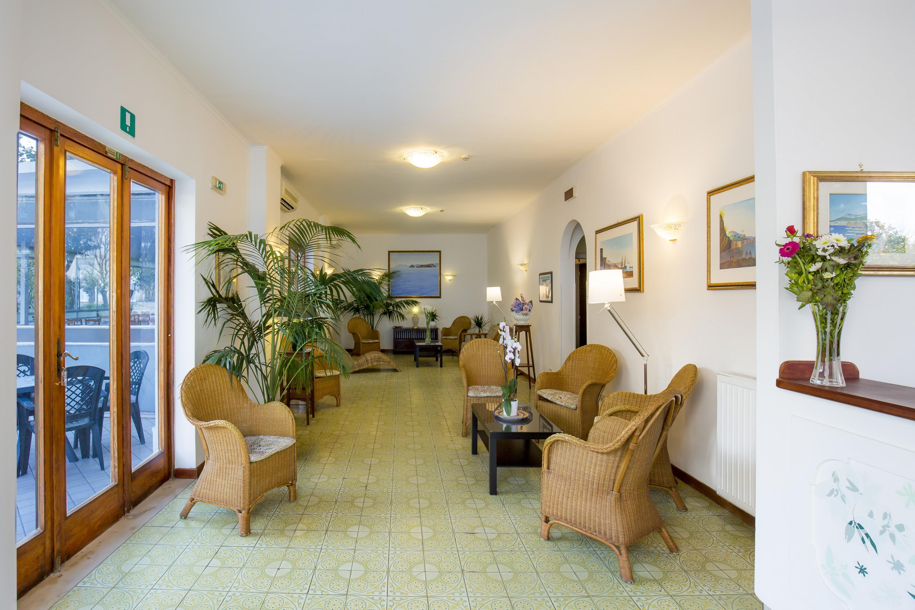 Hotel Angelina Сант'Агнело Екстериор снимка
